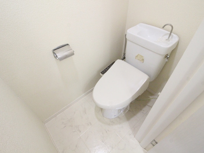 物件内観写真13　(トイレ)