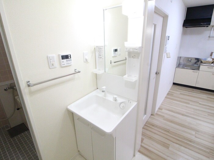 物件内観写真14　(洗面)