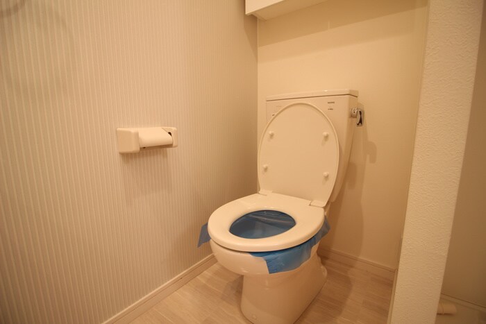 物件内観写真12　(トイレ)