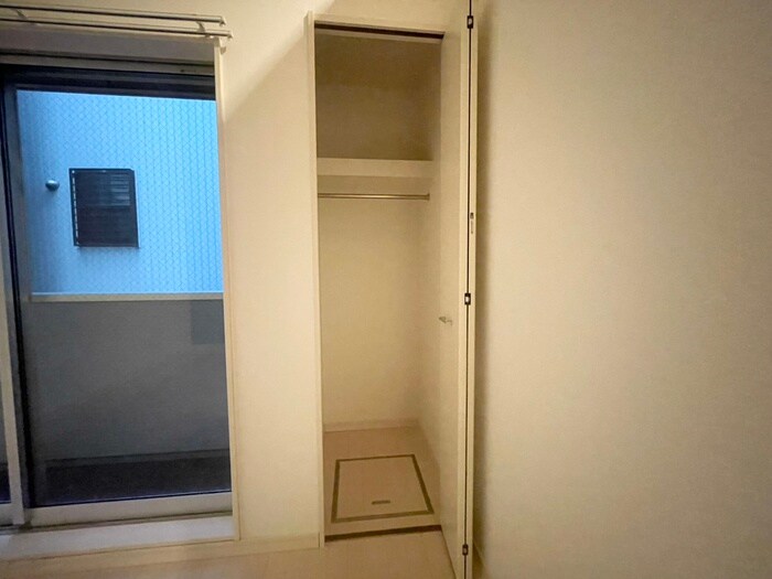 物件内観写真13　(収納)