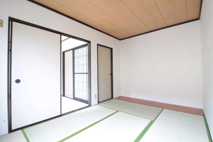 物件内観写真19　(居室)