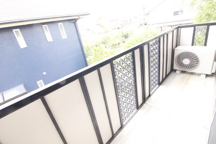 物件内観写真9　(ベランダ・バルコニー)