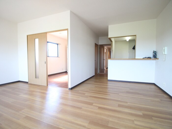 物件内観写真7　(居室)