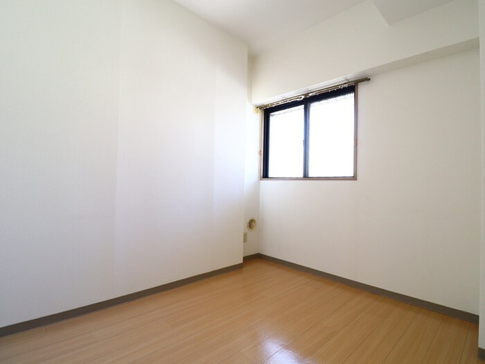 物件内観写真16　(居室)