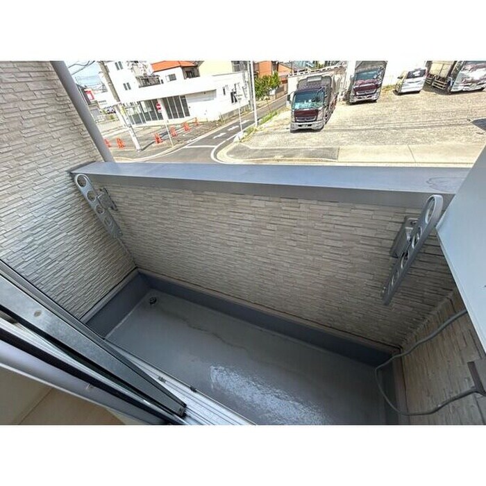 物件内観写真12　(ベランダ・バルコニー)