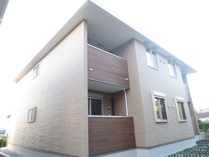 物件外観写真2　(外観写真)