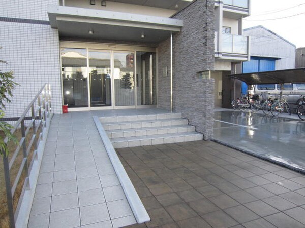 エントランス部分