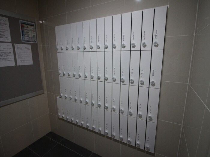 物件外観写真6　(建物設備)