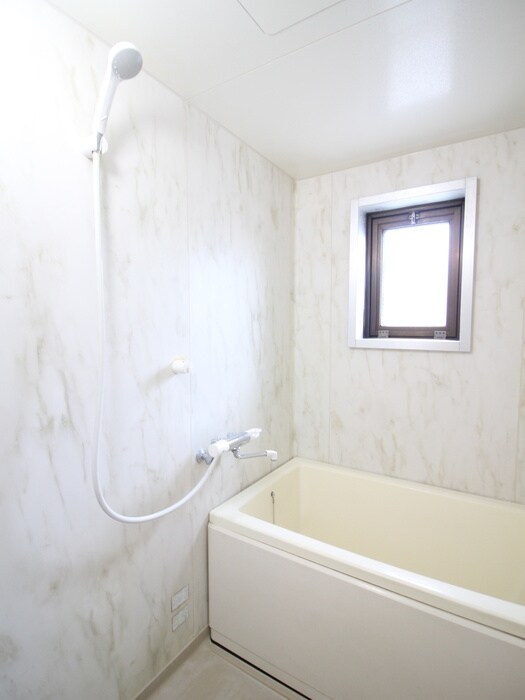 物件内観写真10　(バス／シャワールーム等)