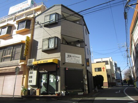 マンマルビル外観写真