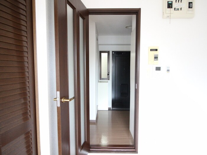 物件内観写真16　(内観写真)