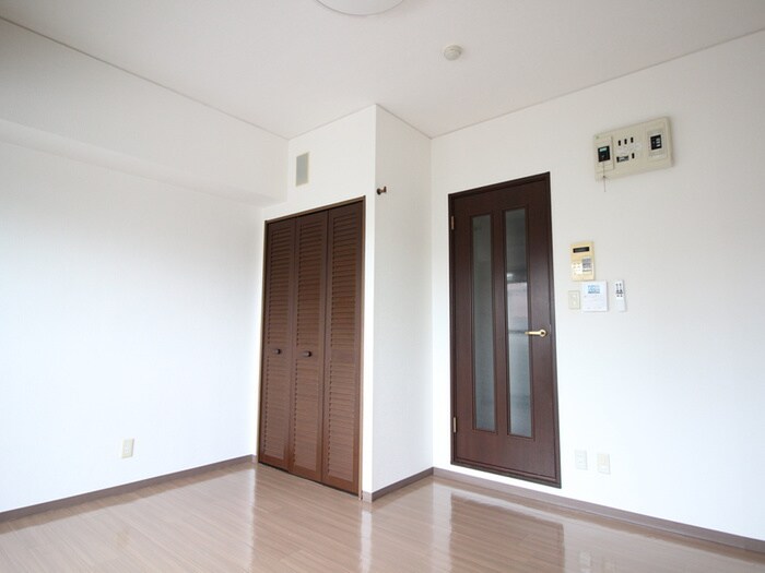 物件内観写真21　(居室)