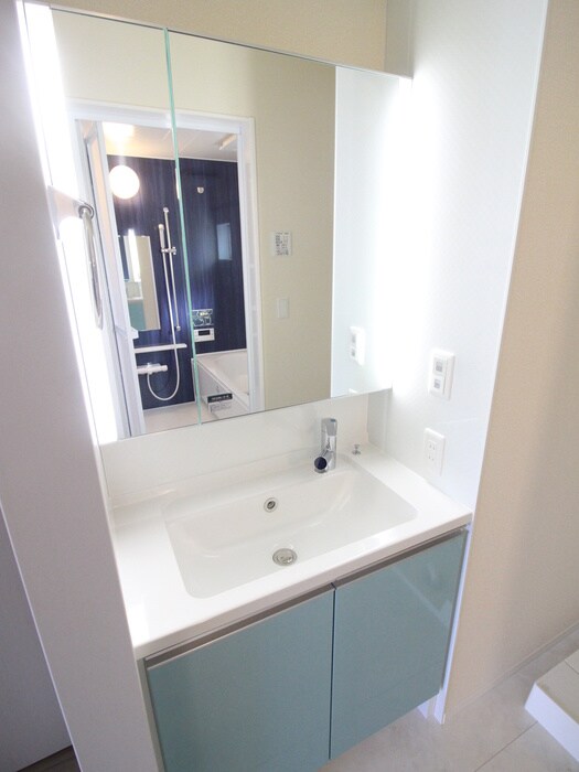 物件内観写真13　(洗面)