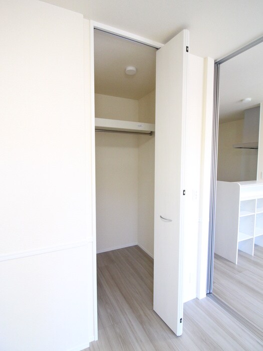物件内観写真14　(収納)