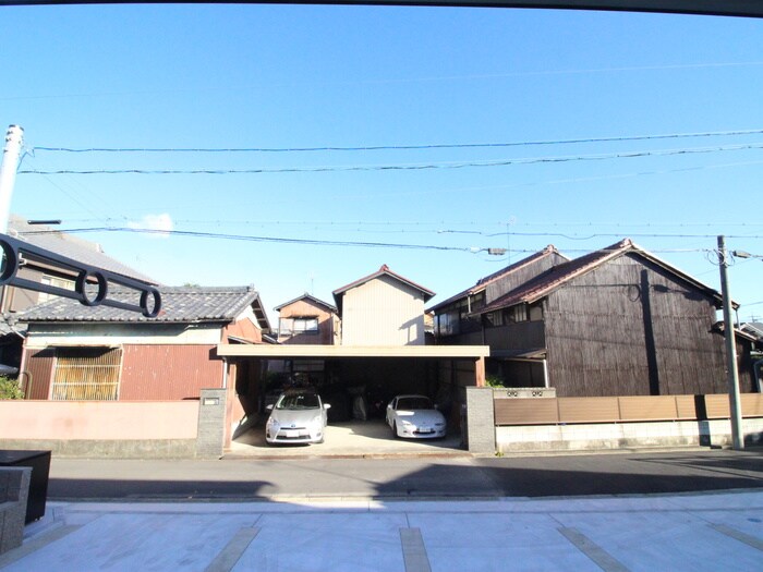 物件内観写真19　(室内からの展望)