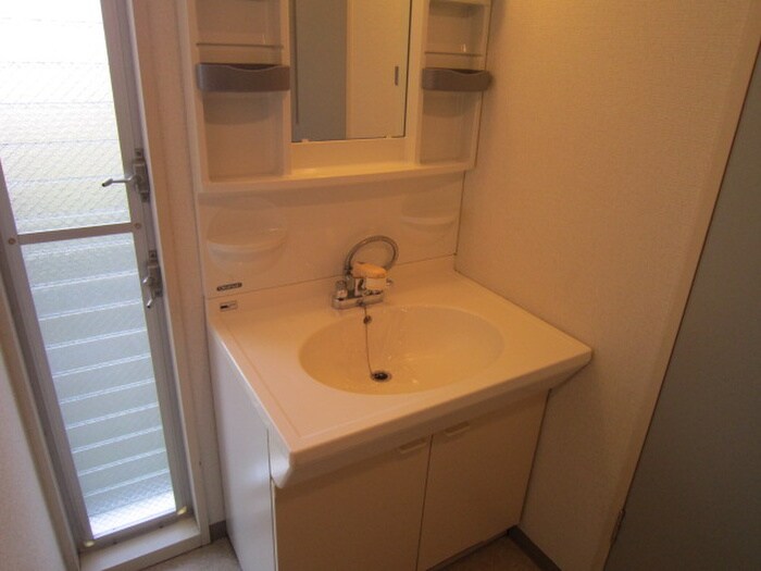 物件内観写真10　(洗面)