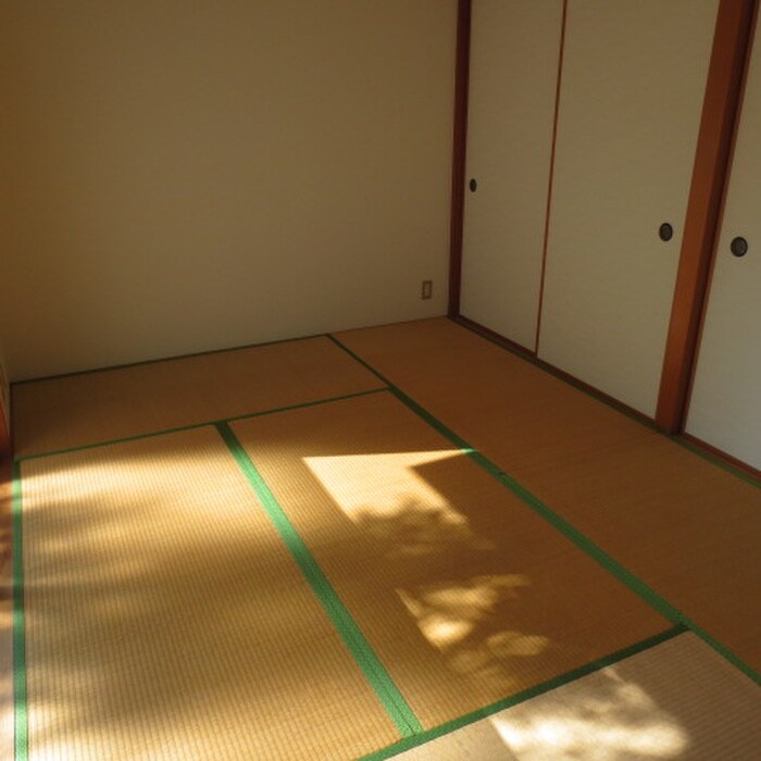 物件内観写真14　(居室)