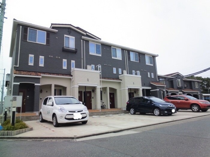 物件外観写真2　(外観写真)