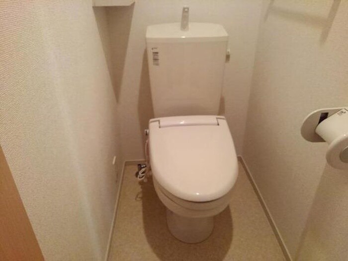 物件内観写真11　(トイレ)