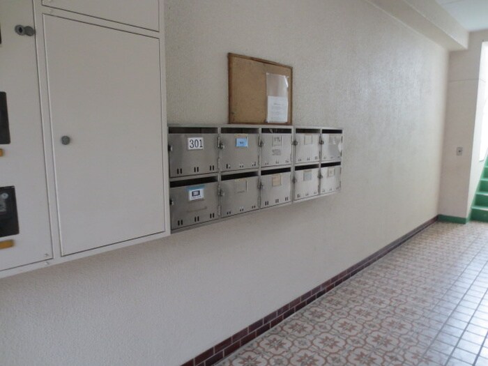 物件外観写真6　(建物設備)