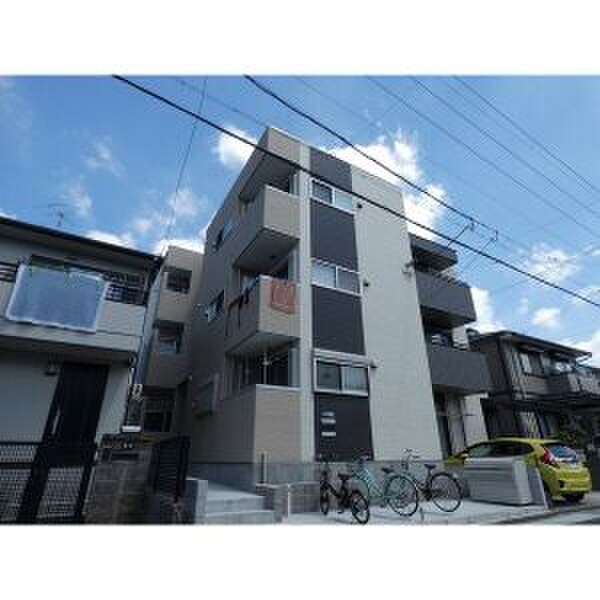 物件外観写真3　(外観写真)