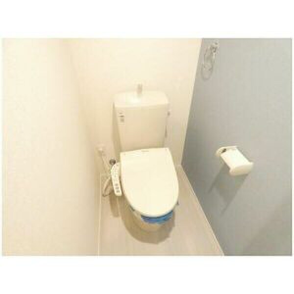 物件内観写真11　(トイレ)