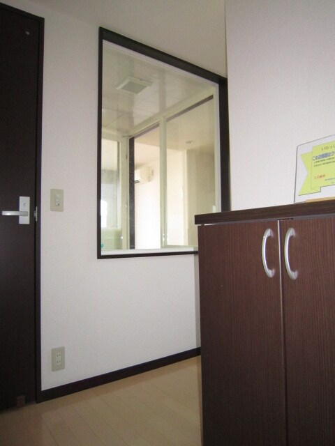 物件内観写真8　(内観写真)