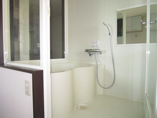 物件内観写真11　(バス／シャワールーム等)