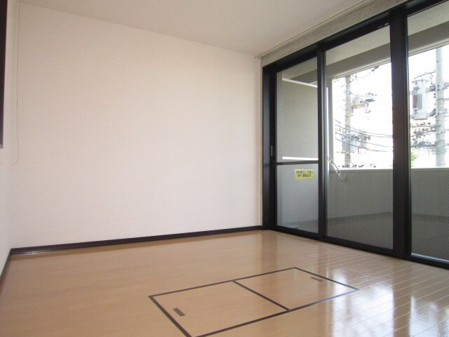 物件内観写真12　(居室)