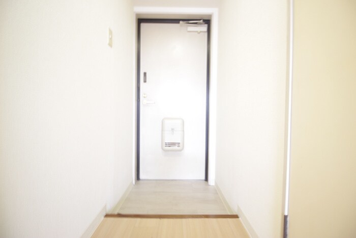 物件内観写真20　(玄関)