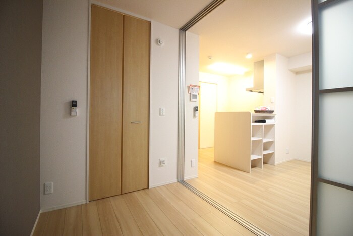 物件内観写真19　(居室)