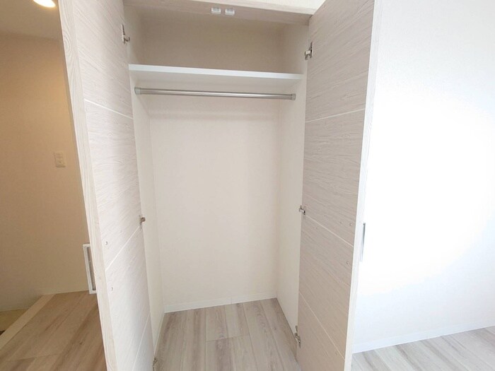 物件内観写真13　(収納)