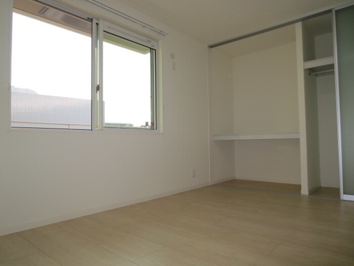 物件内観写真13　(居室)