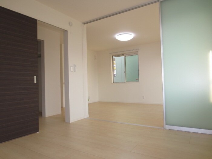 物件内観写真14　(居室)