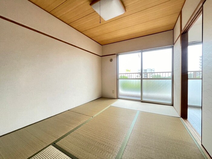 物件内観写真16　(居室)