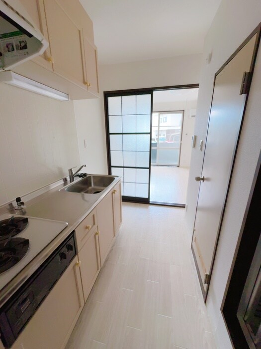 物件内観写真10　(内観写真)