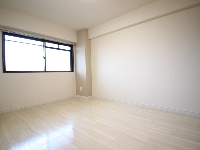 物件内観写真19　(居室)