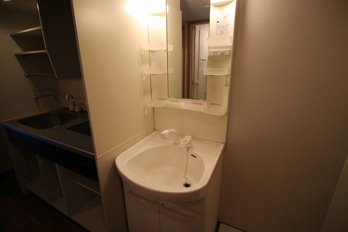 物件内観写真10　(洗面)