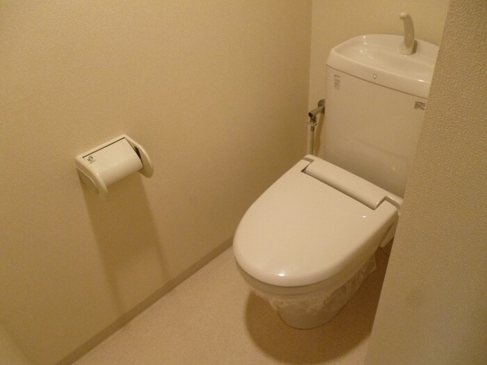 物件内観写真17　(トイレ)