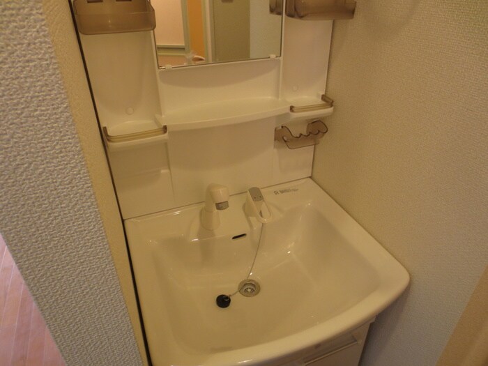 物件内観写真11　(洗面)