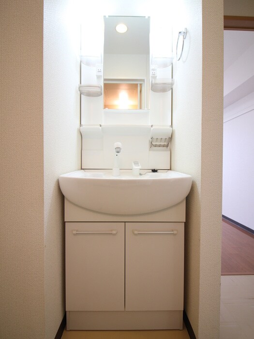 物件内観写真13　(洗面)