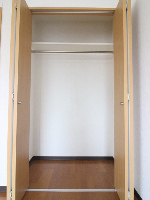 物件内観写真14　(収納)