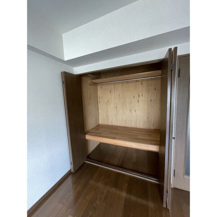 物件内観写真11　(収納)