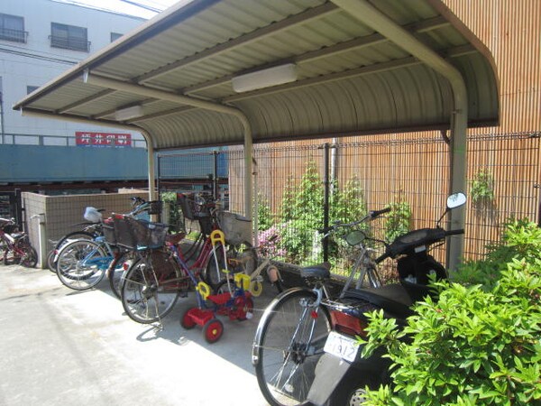 駐輪場