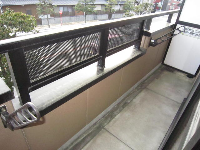 物件内観写真13　(室内からの展望)