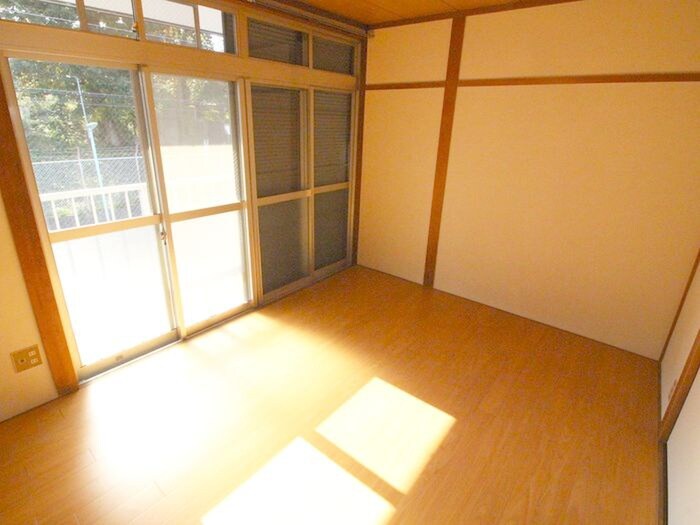 物件内観写真7　(居室)