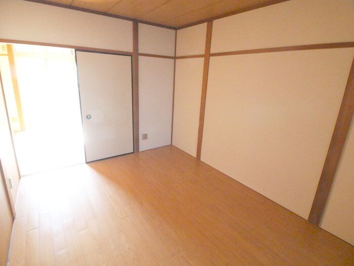 物件内観写真15　(居室)