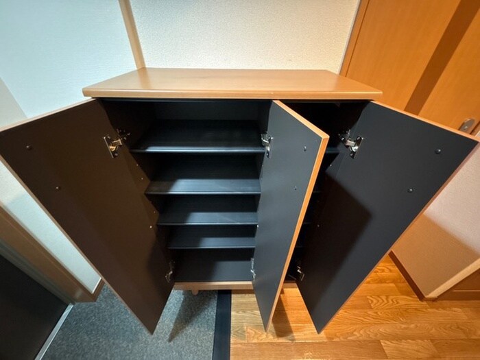 物件内観写真15　(収納)