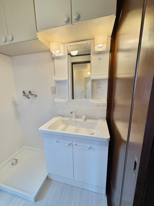 物件内観写真10　(洗面)