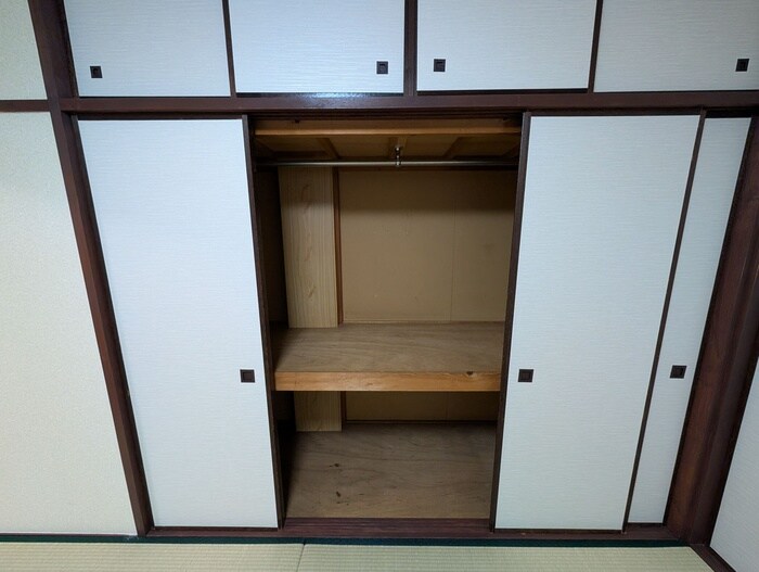 物件内観写真15　(収納)